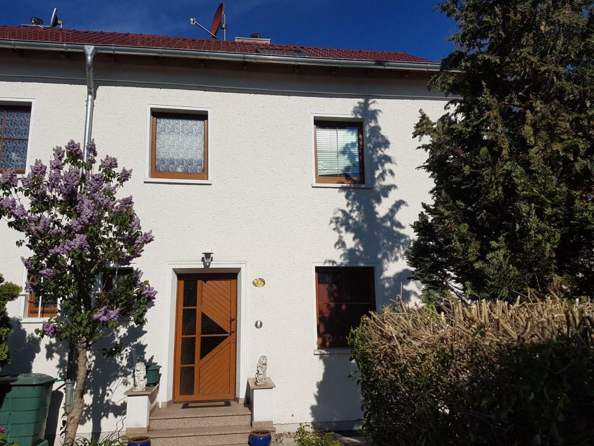 Ferienhaus 아른슈타트 외부 사진